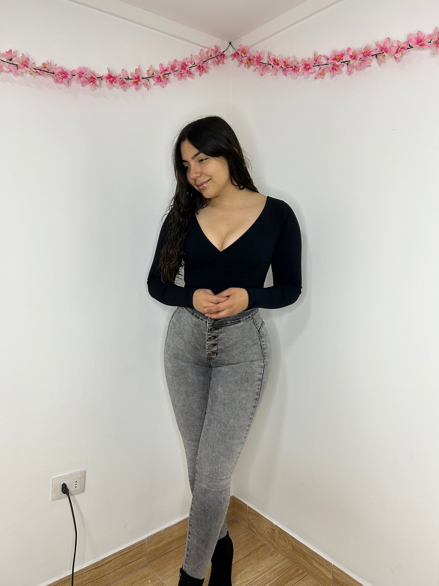 SKINNY BOTONES GRIS 🩶