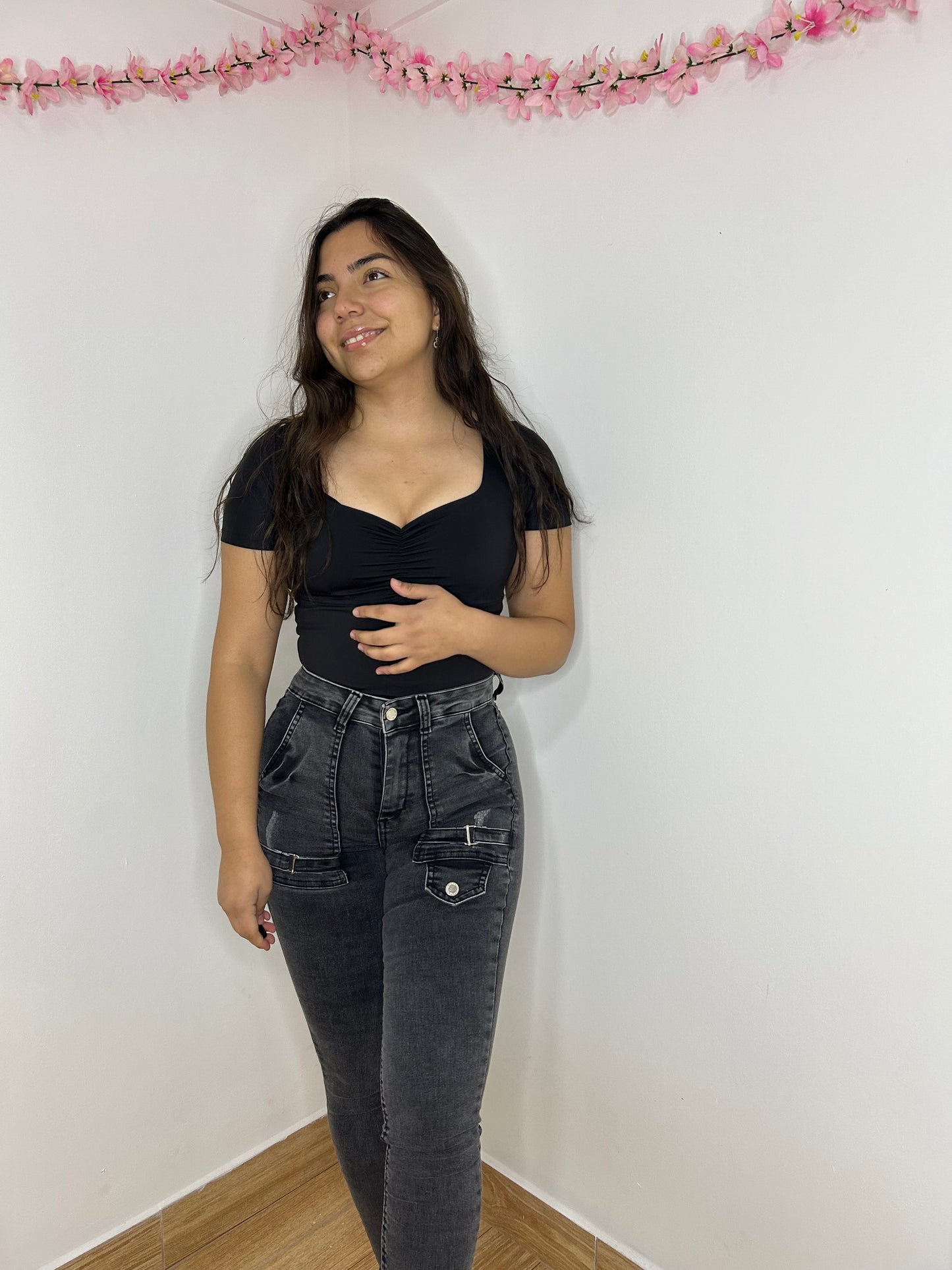 SKINNY SOFI 🩶