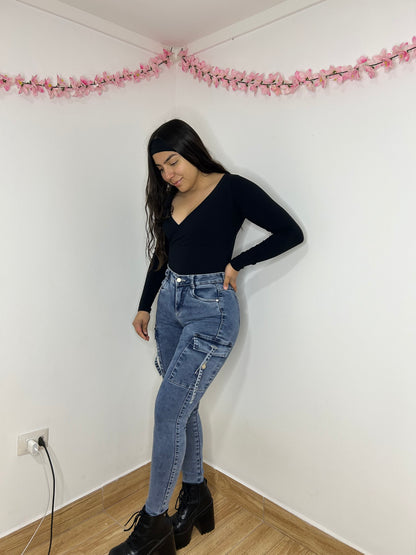 SKINNY CARGO | DIRTY