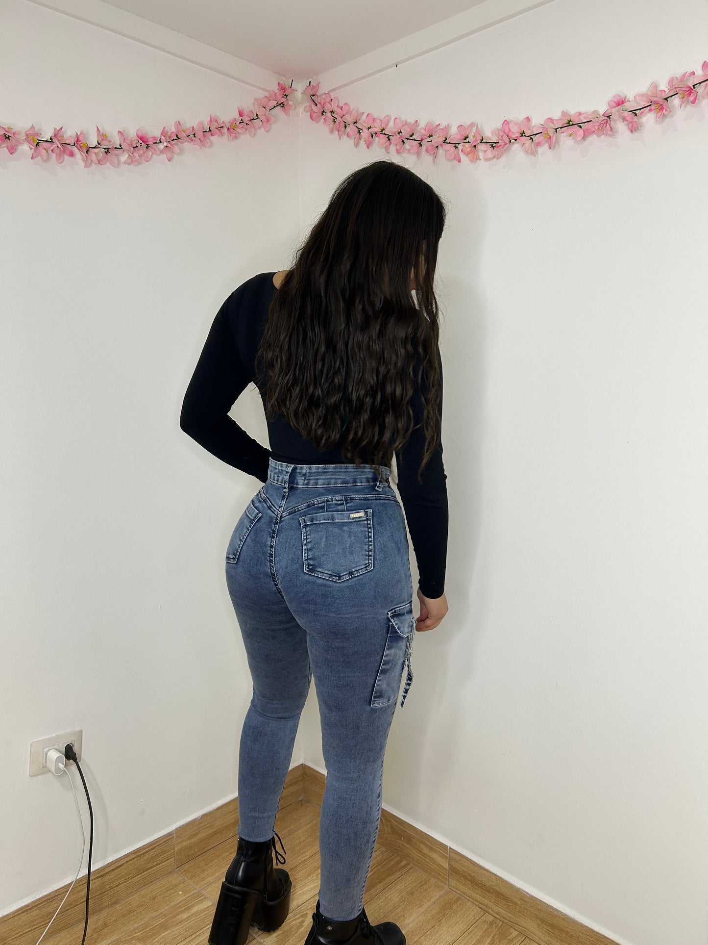 SKINNY CARGO | DIRTY